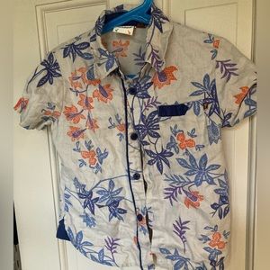 Perfect shape linen shirt for boys